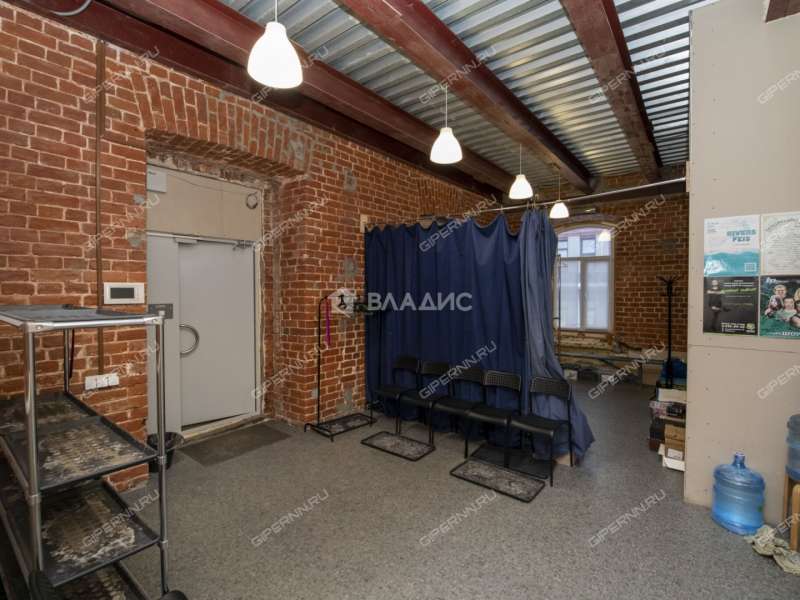 помещение под помещение свободного назначения на Большой Покровской улице
