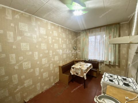 4-komnatnaya-sh-yuzhnoe-d-2a фото