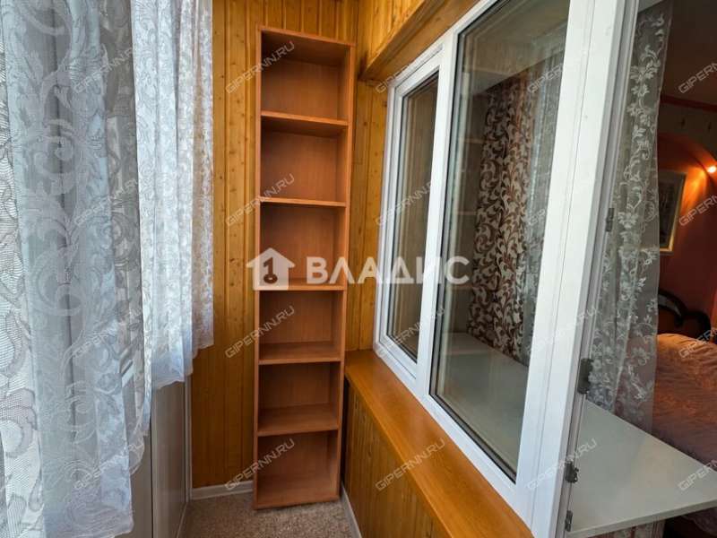 трёхкомнатная квартира на Кстовской улице дом 23 город Кстово