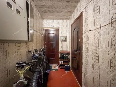 1-komnatnaya-poselok-40-let-oktyabrya-ul-monchegorskaya-d-3-2 фото