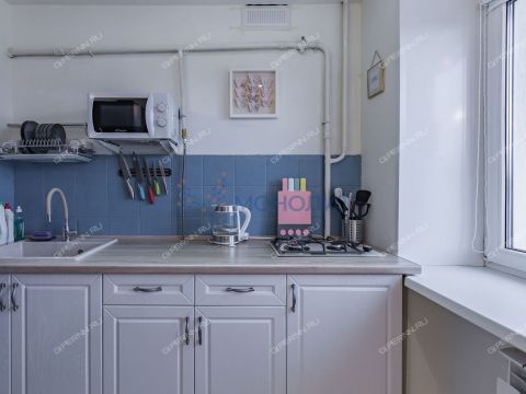 2-komnatnaya-ul-maksima-gorkogo-d-80-1 фото