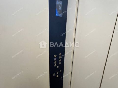 4-komnatnaya-ul-lesnoy-gorodok-d-3a фото
