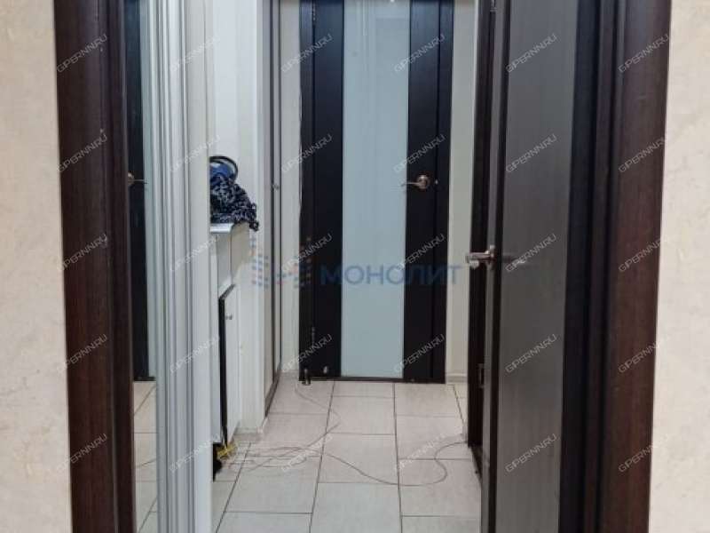 двухкомнатная квартира на улице Красных Зорь дом 17