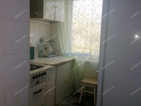 2-komnatnaya-ul-geroya-shnitnikova-d-18 фото