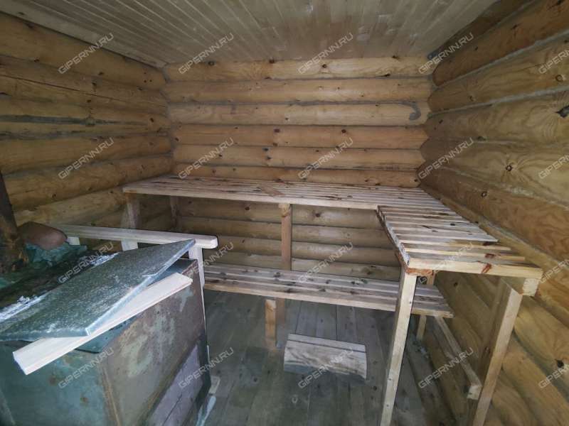 дом на Колхозной улице село Крутой Майдан