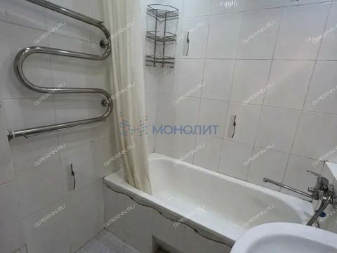 3-komnatnaya-ul-geroya-bykova-d-11 фото