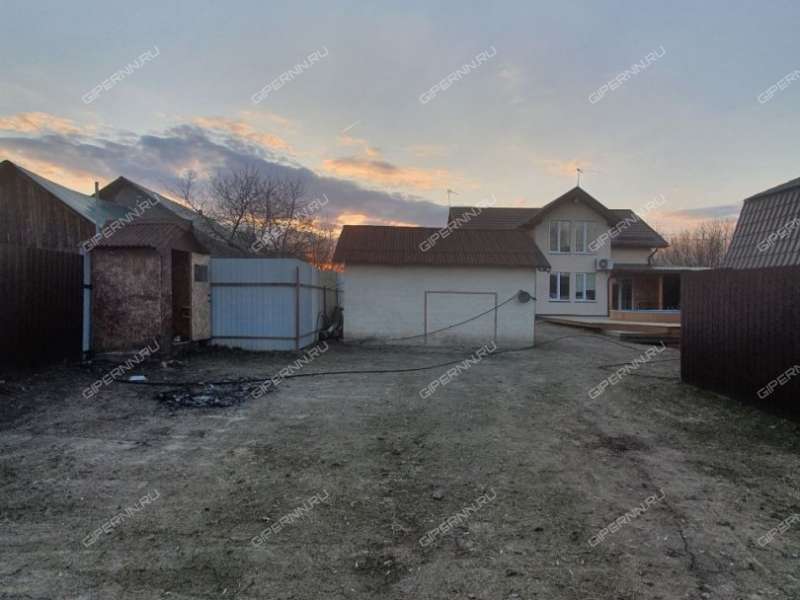 дом на 10 деревня Новая Деревня