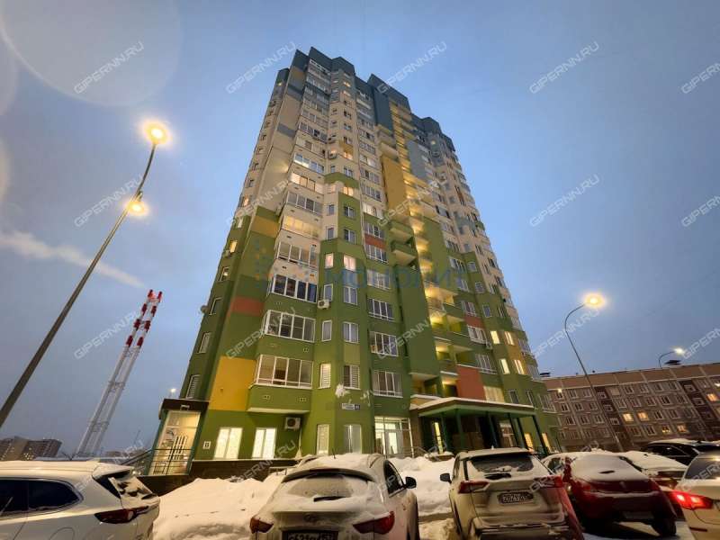 трёхкомнатная квартира на улице Карла Маркса дом 43