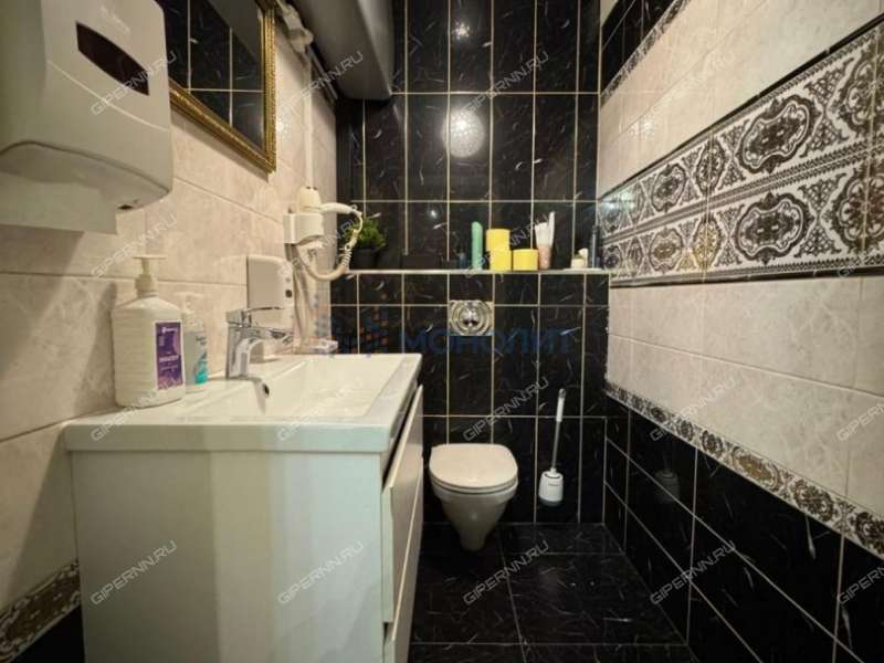 помещение под помещение свободного назначения на Варварской улице