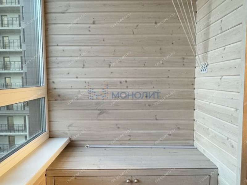 трёхкомнатная квартира на улице Июльских Дней дом 1 к2