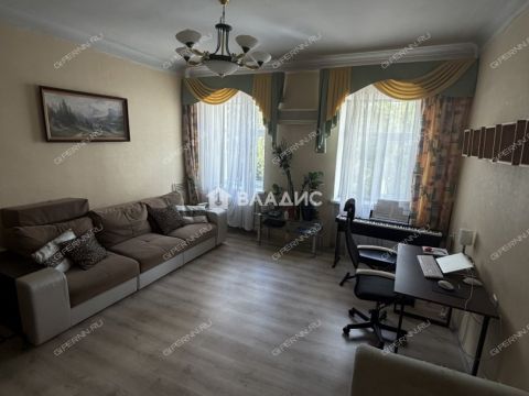 3-komnatnaya-ul-efremova-d-2 фото