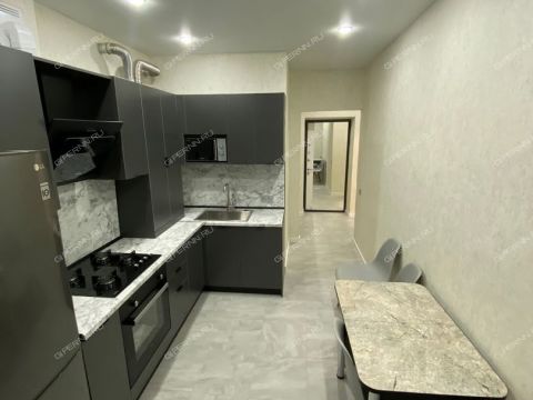 1-komnatnaya-ul-surikova-d-6 фото