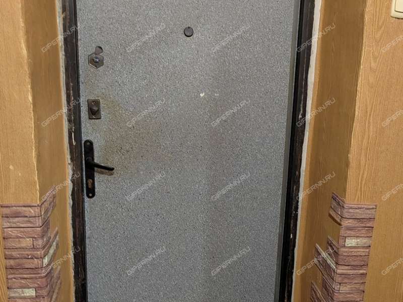 комната в доме 27 на улице Паскаля