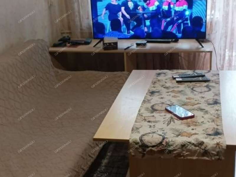 трёхкомнатная квартира на улице Бекетова дом 1
