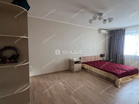 2-komnatnaya-ul-maksima-gorkogo-d-152a фото