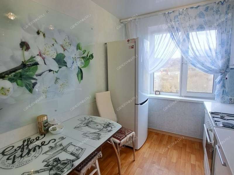 двухкомнатная квартира на улице Голубева дом 6