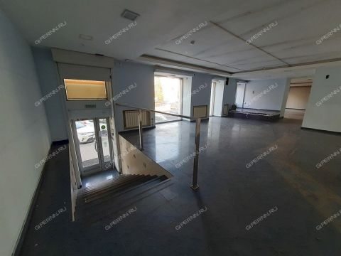 ul-maksima-gorkogo-d-80-1 фото