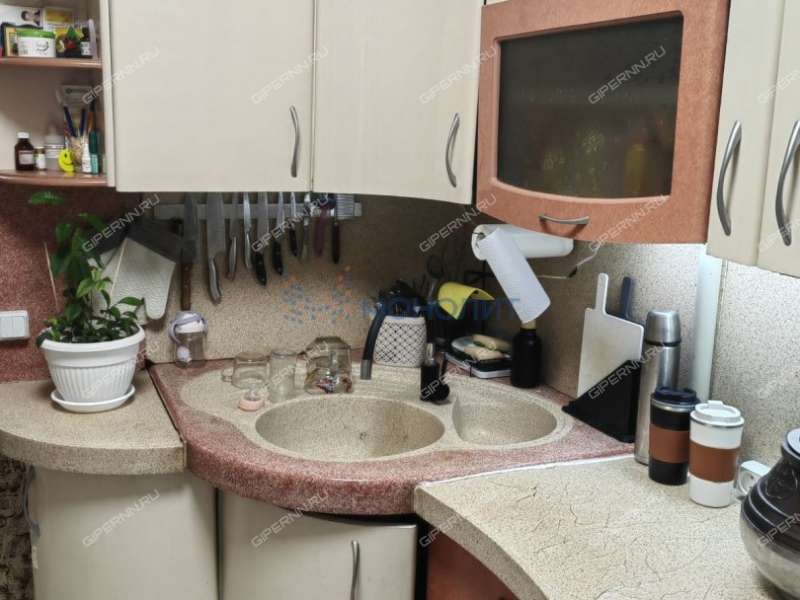 четырёхкомнатная квартира на проспекте Кораблестроителей дом 40