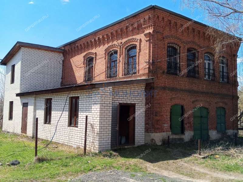 здание под офис, торговую площадь на улице Седова М.С. село Работки