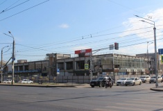 Снос бывшего гипермаркета «Карусель» начался на Московском шоссе