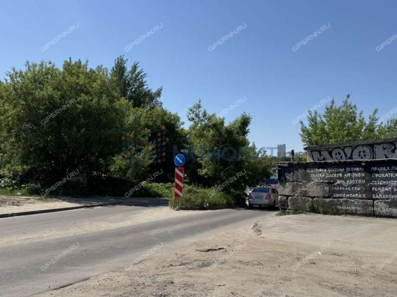 гараж на улице Композитора Касьянова