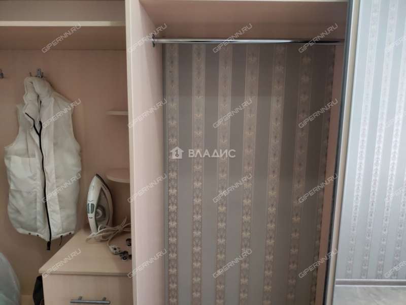 квартира-студия на Деловой улице дом 20