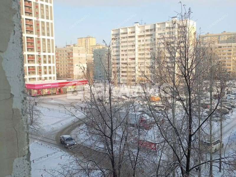 трёхкомнатная квартира на улице Карла Маркса дом 12