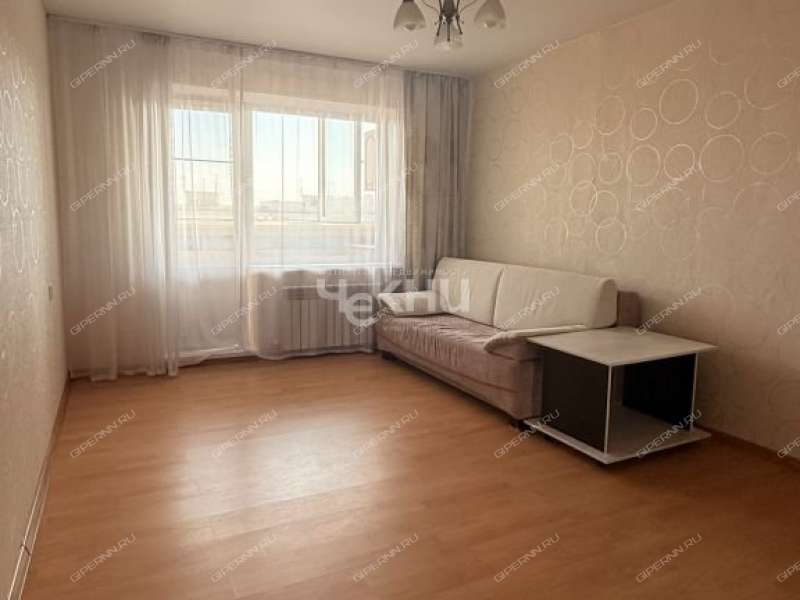 трёхкомнатная квартира на Подворной улице дом 6