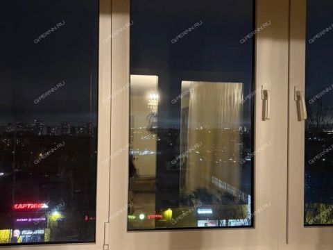 3-komnatnaya-ul-verhnepecherskaya-d-8 фото