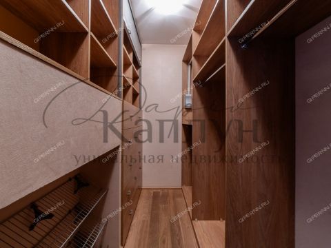 4-komnatnaya-ul-slavyanskaya-d-23 фото