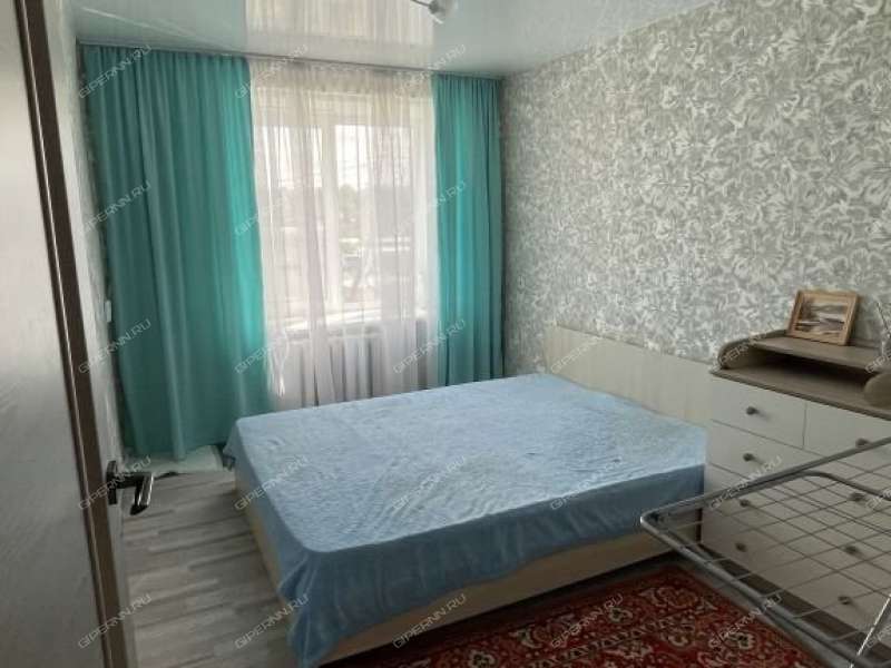 трёхкомнатная квартира на Пырской улице дом 2А