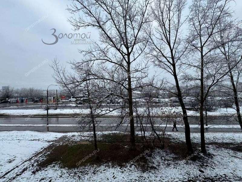 однокомнатная квартира на улице Строкина дом 18