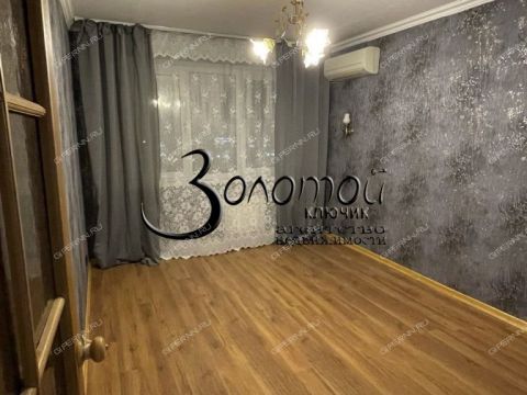 3-komnatnaya-ul-sergeya-akimova-d-23 фото