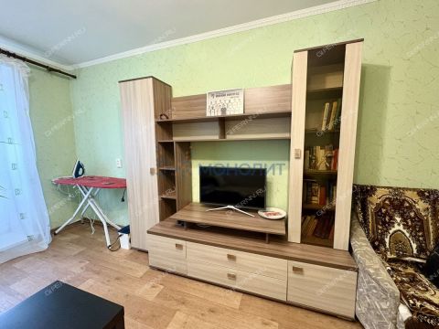 1-komnatnaya-per-svetlogorskiy-d-13 фото
