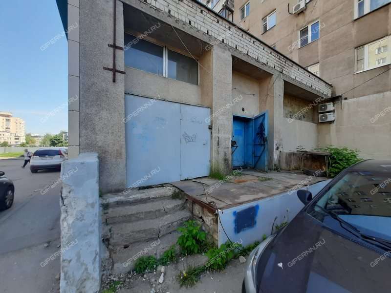 помещение под торговую площадь на Заречный б-р., д.3