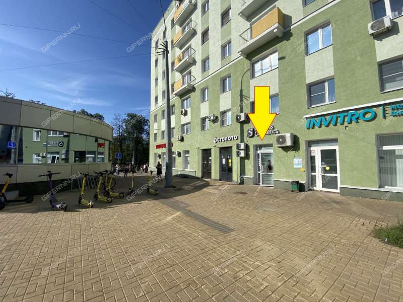 помещение под торговую площадь на улице Максима Горького