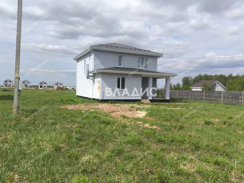 дом на улице Васнецова село Каменки