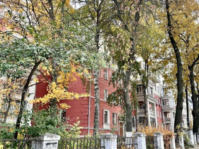 помещение под офис на Верхне-Волжской набережной