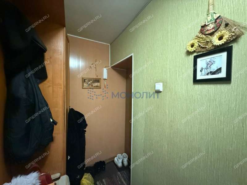 трёхкомнатная квартира на Ошарской улице дом 94