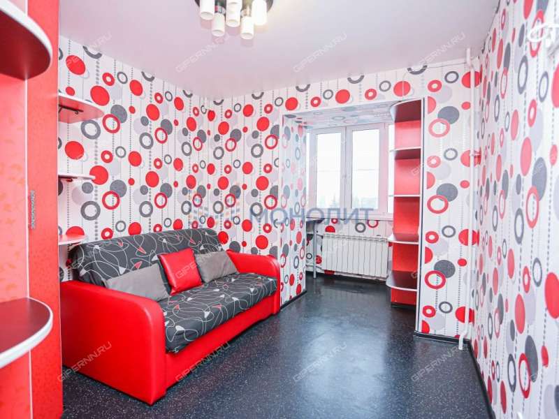 четырёхкомнатная квартира на площади Ленина дом 2А город Кстово