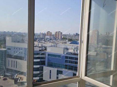 5-komnatnaya-ul-kompozitora-kasyanova-d-1 фото