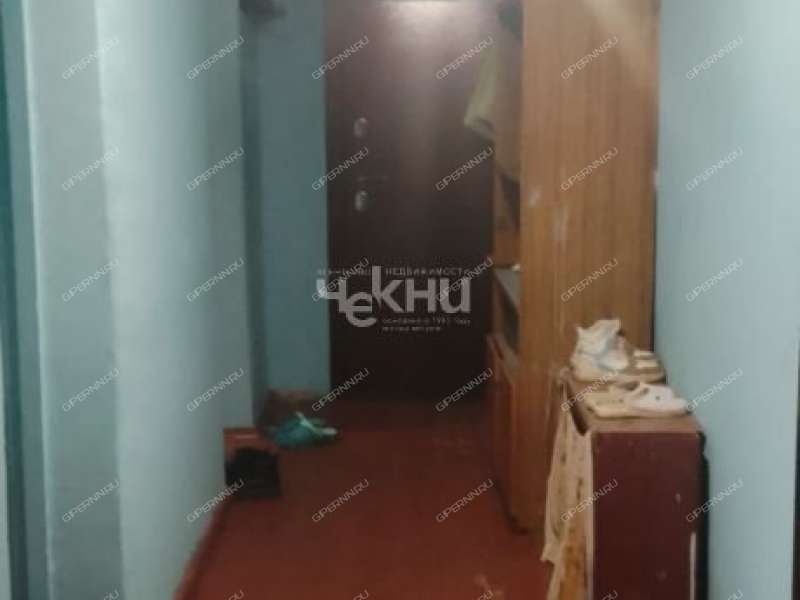 комната в доме 12а на улице Космонавта Комарова