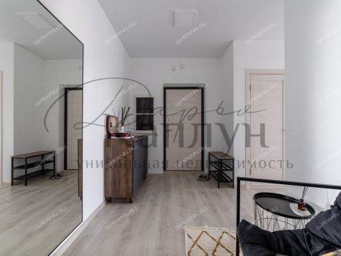 2-komnatnaya-ul-aleksandra-hohlova-d-7 фото