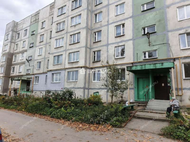 трёхкомнатная квартира на улице Красное Знамя дом 36 город Семёнов